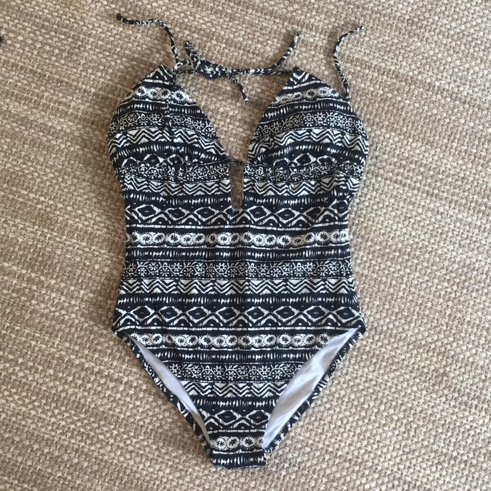Calyopso St Barth one piece bathing suit